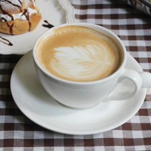 Wholesale custom commercial ceramic coffee cups eco reusable coffee cup promotional biodegradable coffee cup with handle