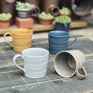 Wholesale cheap office gift couple cup custom embossed design ceramic coffee mug