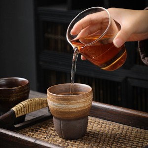 Nový japonský šálek na kávu na espresso a vodu Keramické šálky na čaj Kung Fu Kancelář Retro šálek na kávu pro domácnost